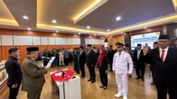 Pastikan Pelayanan Terbaik Bagi Masyarakat, H.Moh. Saleh Asnawi Latik Pejabat Eselon II Dan III